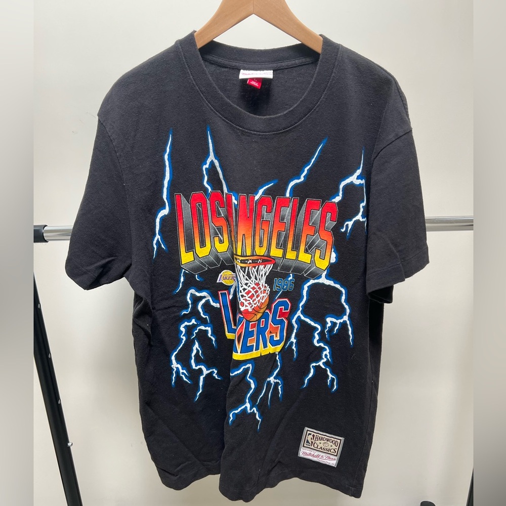 Lakers T shirt